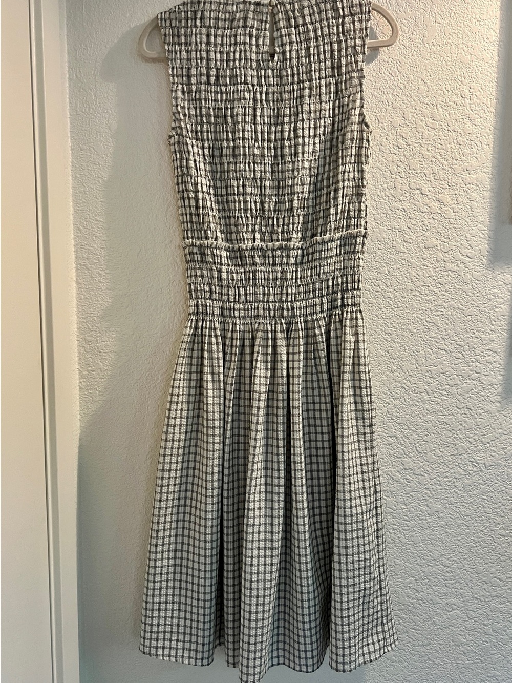 Banana Republic Black and White Checked Smocked Midi Dress - Picture 2 of 5